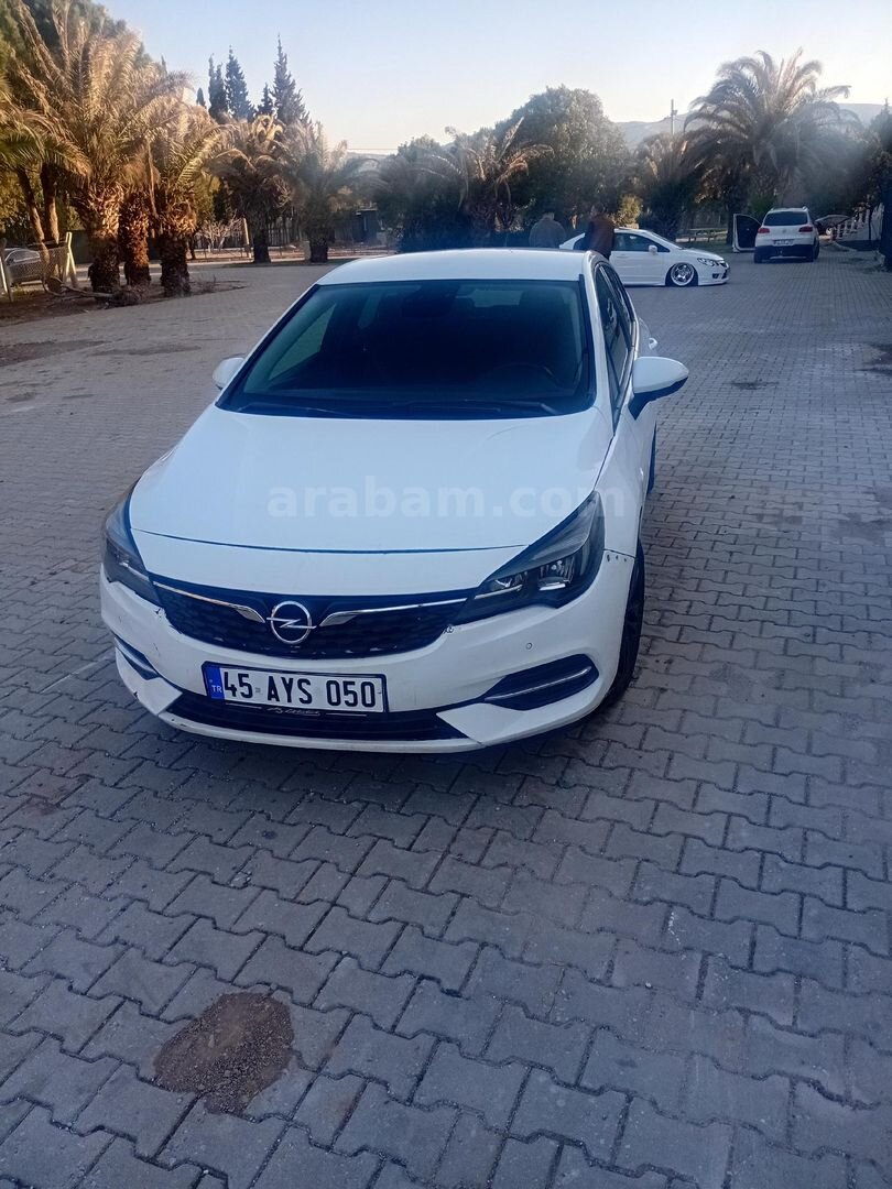 Sahibinden Opel Astra 1.2 T Edition 2020 Model Manisa 70.000 km Beyaz 1