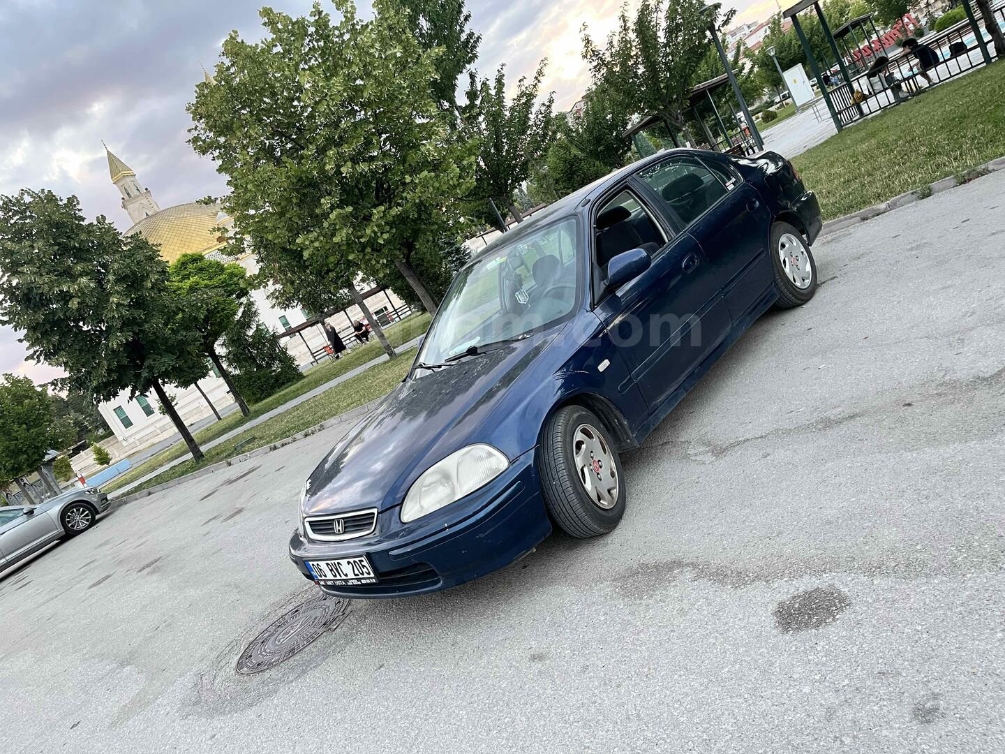 Sahibinden Honda Civic 1.4 i S 1999 Model Ankara 369.000 km Lacivert 5