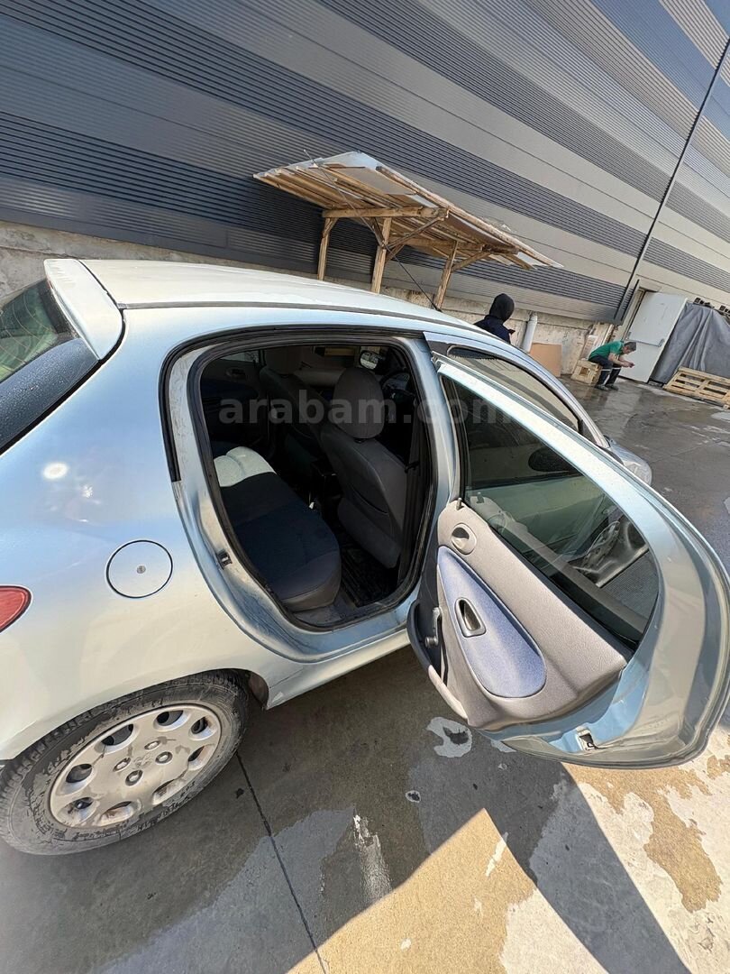 Sahibinden Peugeot 206 1.4 XR 2003 Model Kocaeli 246.000 km Diğer 5