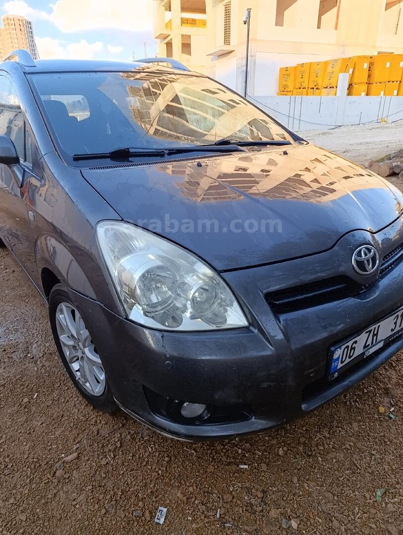 Sahibinden Toyota Verso 1.6 Comfort Extra 2009 Model Kırşehir 343.000 km Füme 3
