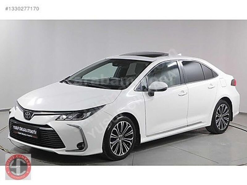 Galeriden Toyota Corolla 1.6 Flame X Pack 2019 Model Osmaniye 77.000 km Beyaz