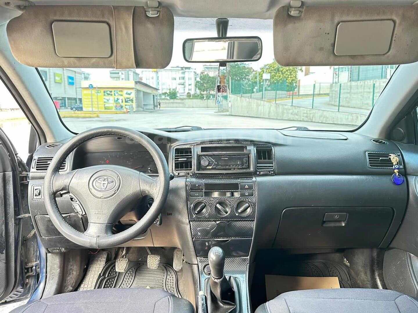 Galeriden Toyota Corolla 1.6 Linea Terra 2002 Model Edirne 293.000 km Lacivert 5