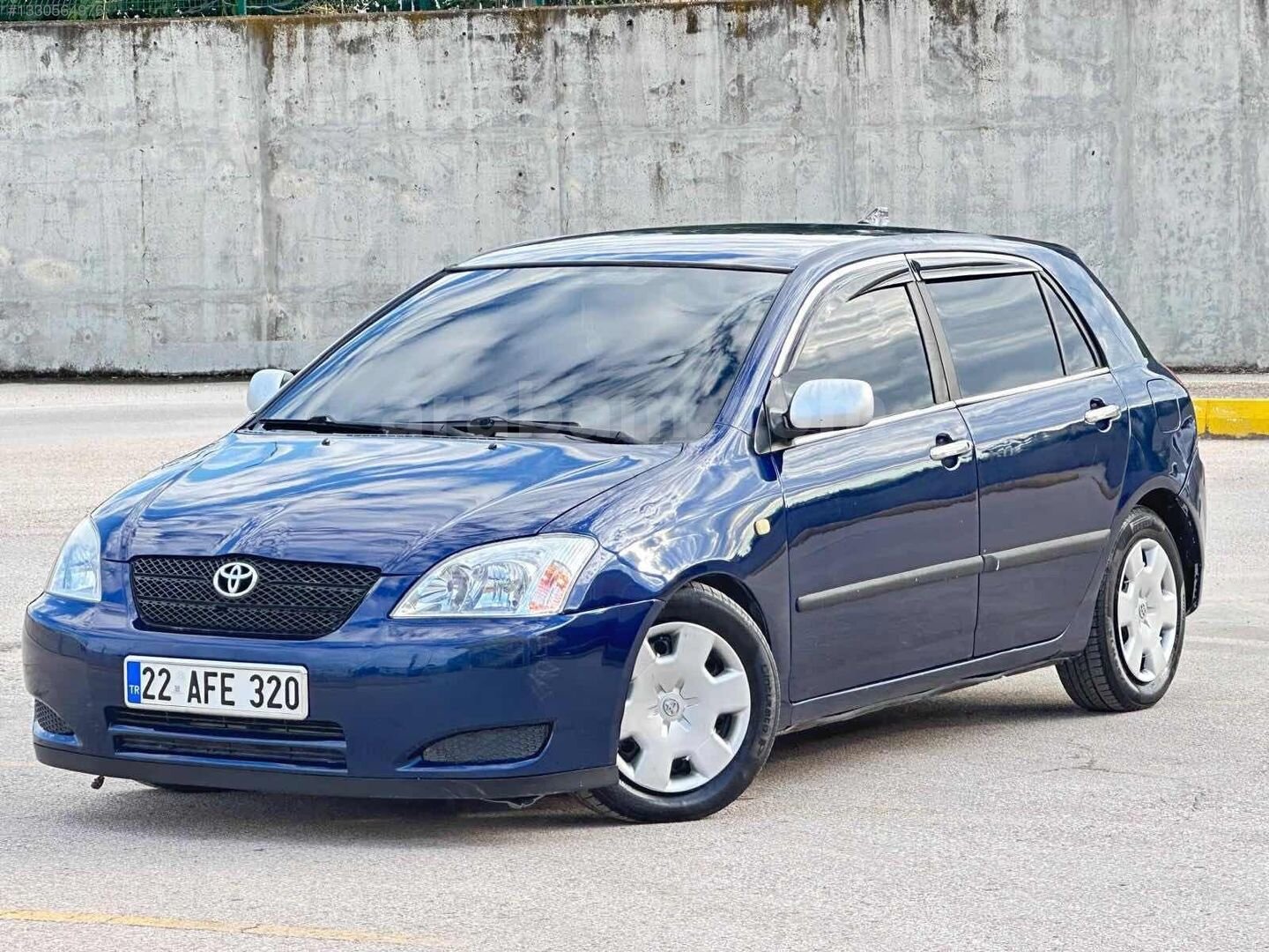 Galeriden Toyota Corolla 1.6 Linea Terra 2002 Model Edirne 293.000 km Lacivert 2