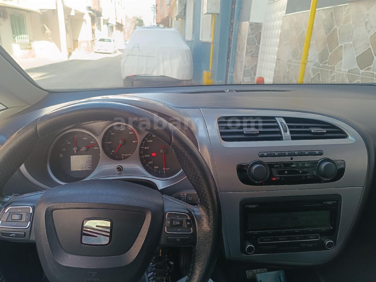 Sahibinden Seat Leon 1.6 TDI CR Style 2012 Model İzmir 132.000 km Beyaz 7