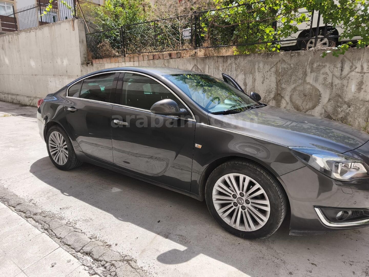 Sahibinden Opel Insignia 1.6 T Cosmo 2015 Model Ankara 169.000 km Füme 4