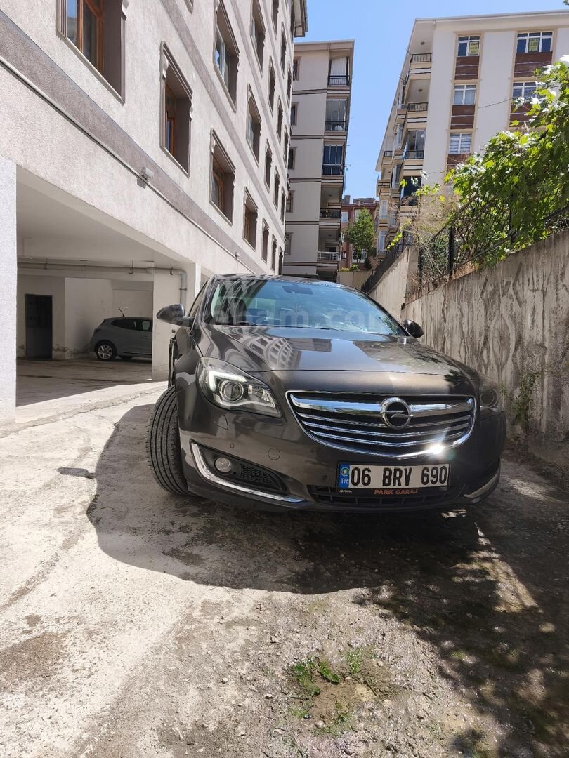Sahibinden Opel Insignia 1.6 T Cosmo 2015 Model Ankara 169.000 km Füme 2