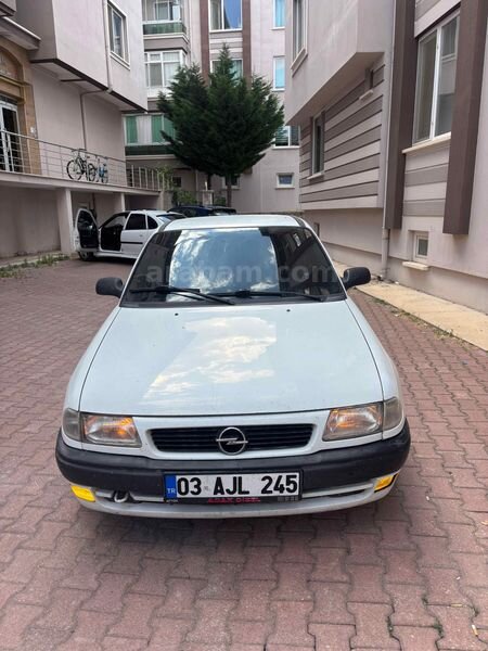 Sahibinden Opel Astra 1.6 2001 Model Afyonkarahisar 379.000 km Beyaz