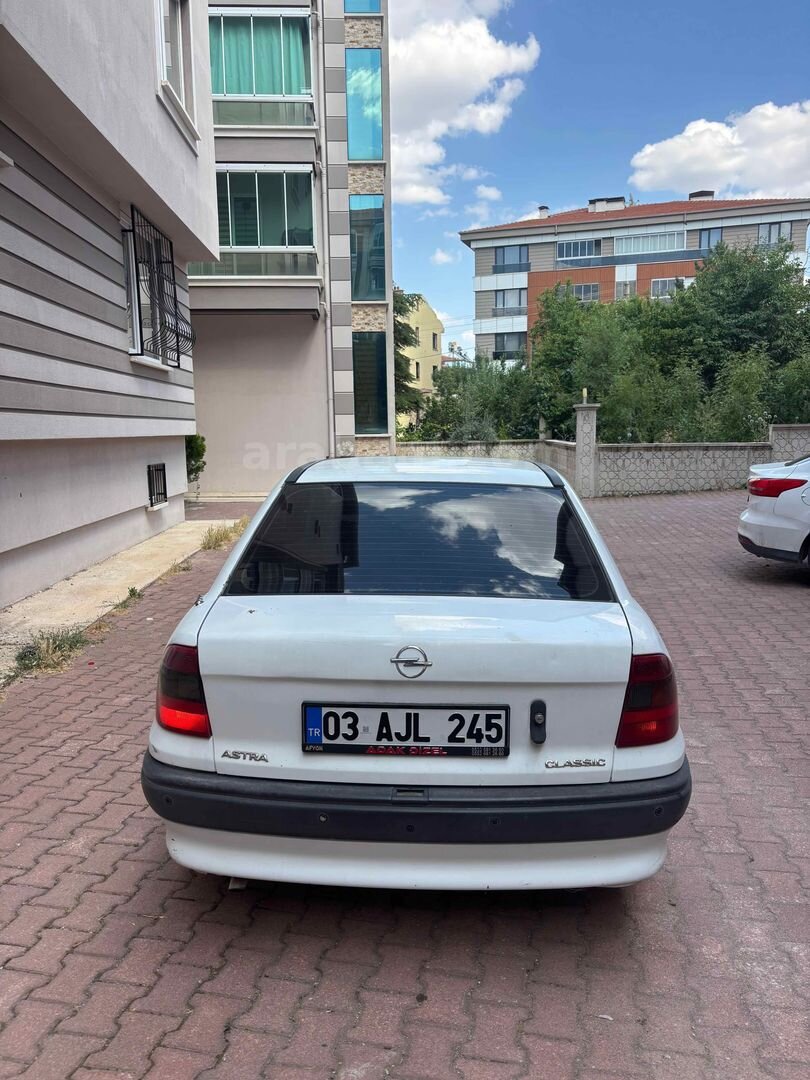 Sahibinden Opel Astra 1.6 2001 Model Afyonkarahisar 379.000 km Beyaz 6