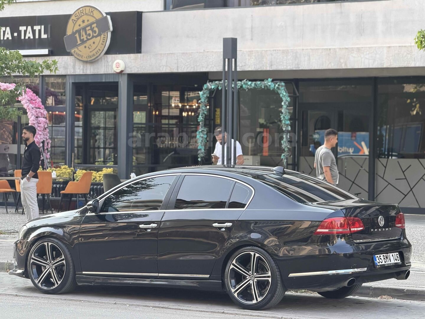 Galeriden Volkswagen Passat 1.4 TSi BlueMotion Comfortline 2011 Model Bursa 255.000 km Siyah 4