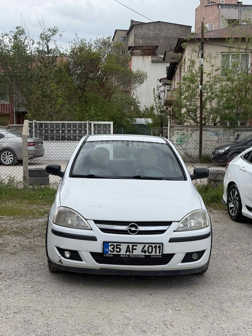 Sahibinden Opel Corsa 1.3 CDTI Essentia 2004 Model Van 202.000 km Beyaz 1