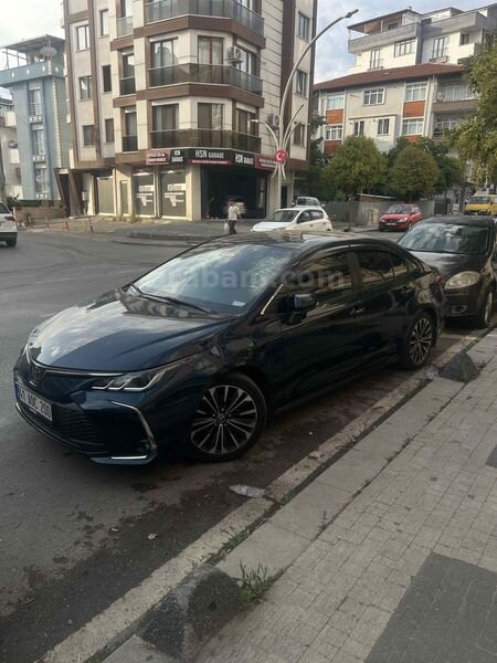 Sahibinden Toyota Corolla 1.5 Flame X-Pack 2023 Model Kocaeli 56.000 km Lacivert