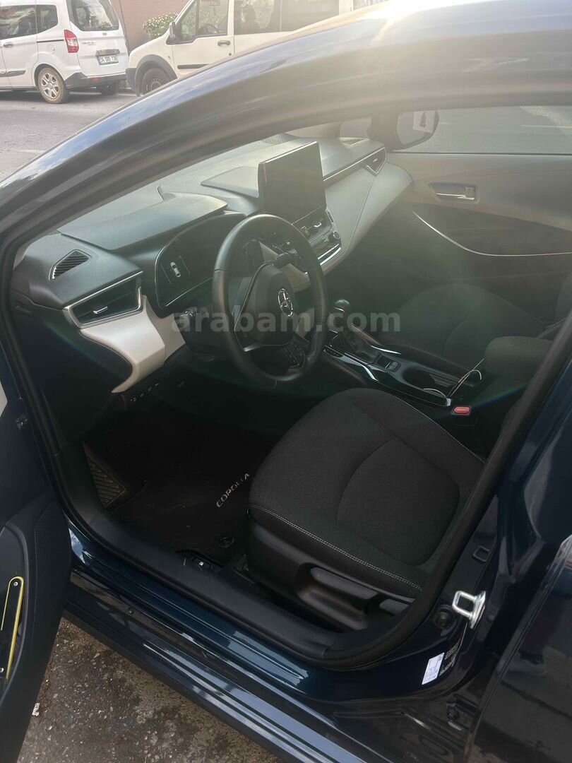 Sahibinden Toyota Corolla 1.5 Flame X-Pack 2023 Model Kocaeli 56.000 km Lacivert 5