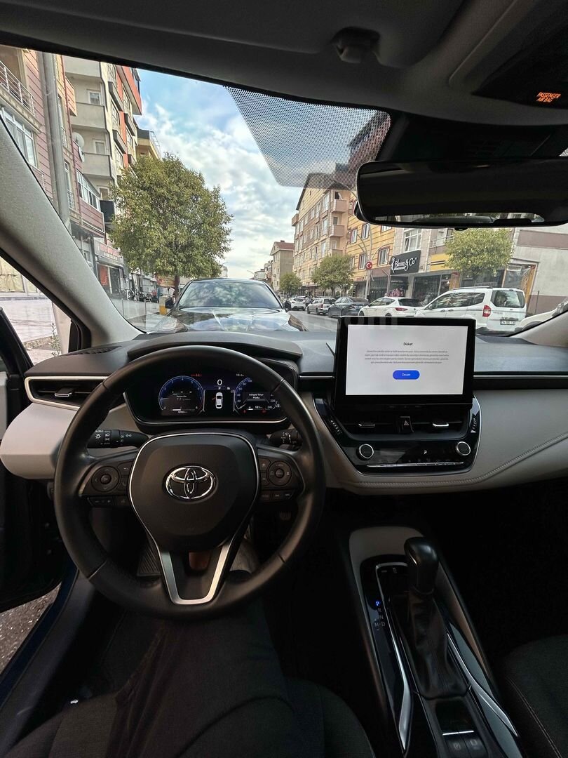 Sahibinden Toyota Corolla 1.5 Flame X-Pack 2023 Model Kocaeli 56.000 km Lacivert 3