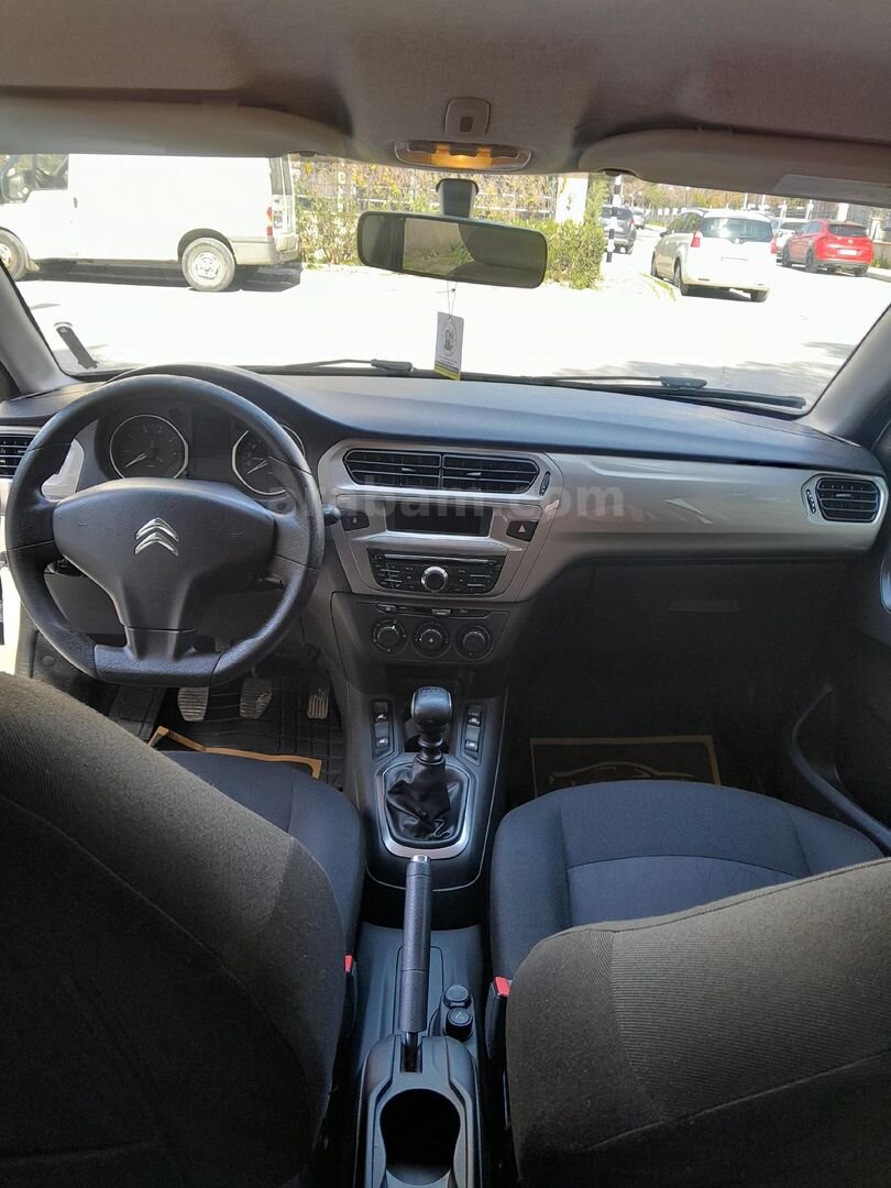 Sahibinden Citroen C-Elysée 1.5 BlueHDI Shine 2020 Model İzmir 235.000 km Beyaz 7