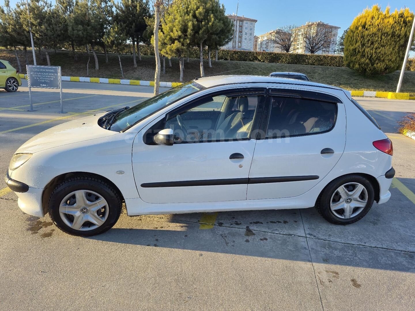 Sahibinden Peugeot 206 1.4 X-Design 2006 Model Uşak 240.000 km Beyaz 2