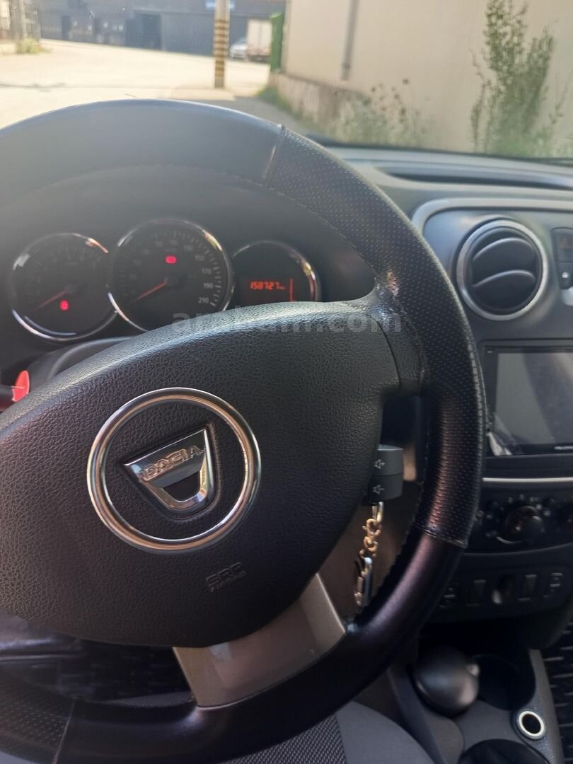 Sahibinden Dacia Sandero 1.5 dCi Stepway 2013 Model Bursa 158.500 km Mavi 6