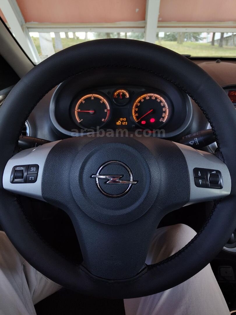 Sahibinden Opel Corsa 1.3 CDTI Essentia 2012 Model Balıkesir 191.000 km Lacivert 5