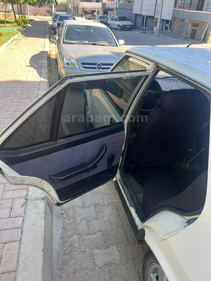 Sahibinden Tofaş Şahin 5 Vites 1995 Model Şanlıurfa 400.000 km Beyaz 6