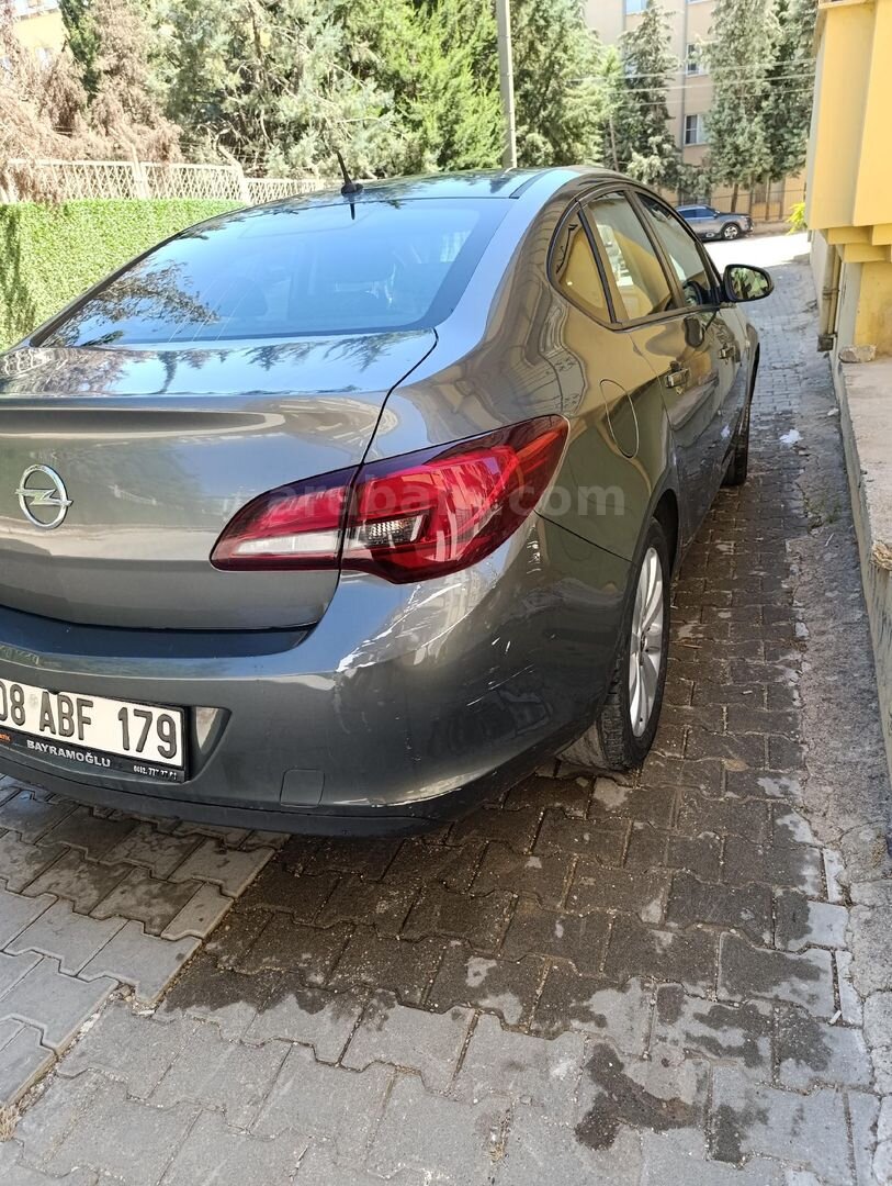 Sahibinden Opel Astra 1.4 T Edition Plus 2020 Model Kilis 96.250 km Gri 6