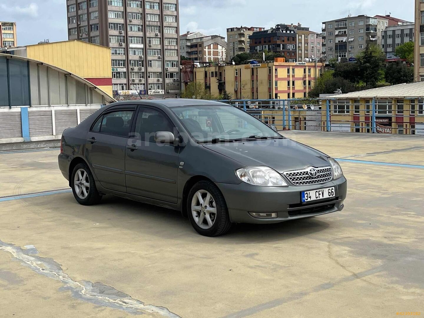 Galeriden Toyota Corolla 1.6 Sol 2004 Model İstanbul 240.000 km Füme 4