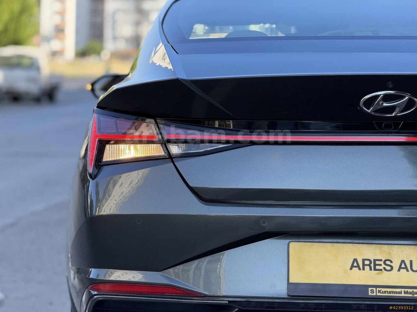 Galeriden Hyundai Elantra 1.6 MPI Elite 2021 Model Mersin 158.000 km Füme 3