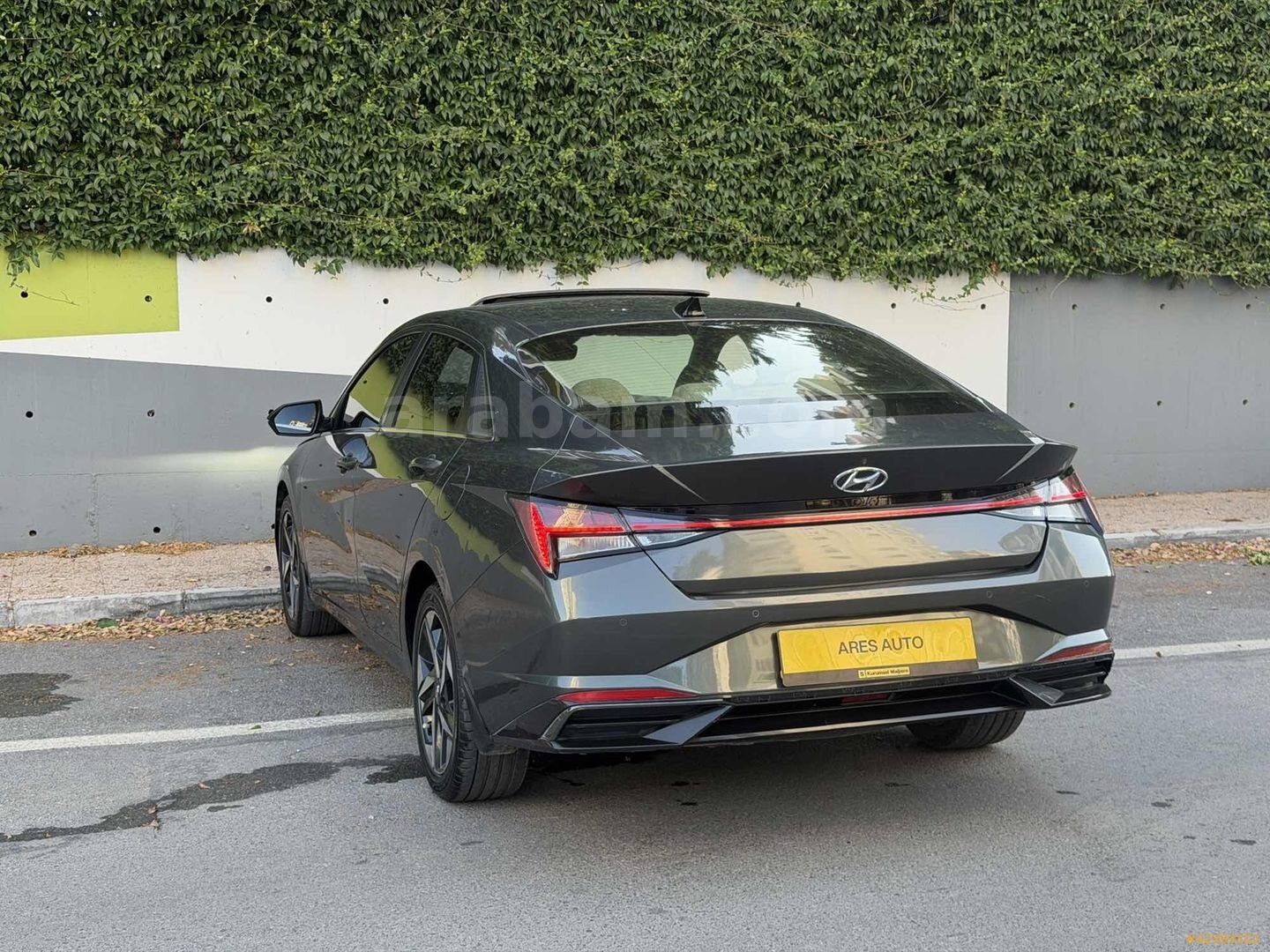 Galeriden Hyundai Elantra 1.6 MPI Elite 2021 Model Mersin 158.000 km Füme 5