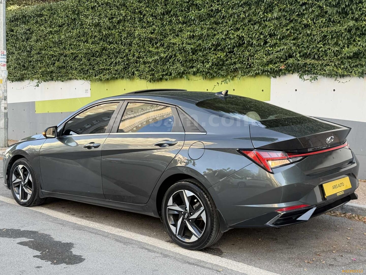 Galeriden Hyundai Elantra 1.6 MPI Elite 2021 Model Mersin 158.000 km Füme 7