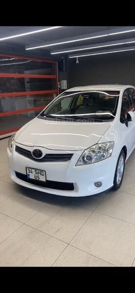 Sahibinden Toyota Auris 1.6 Elegant 2012 Model İstanbul 175.000 km Beyaz
