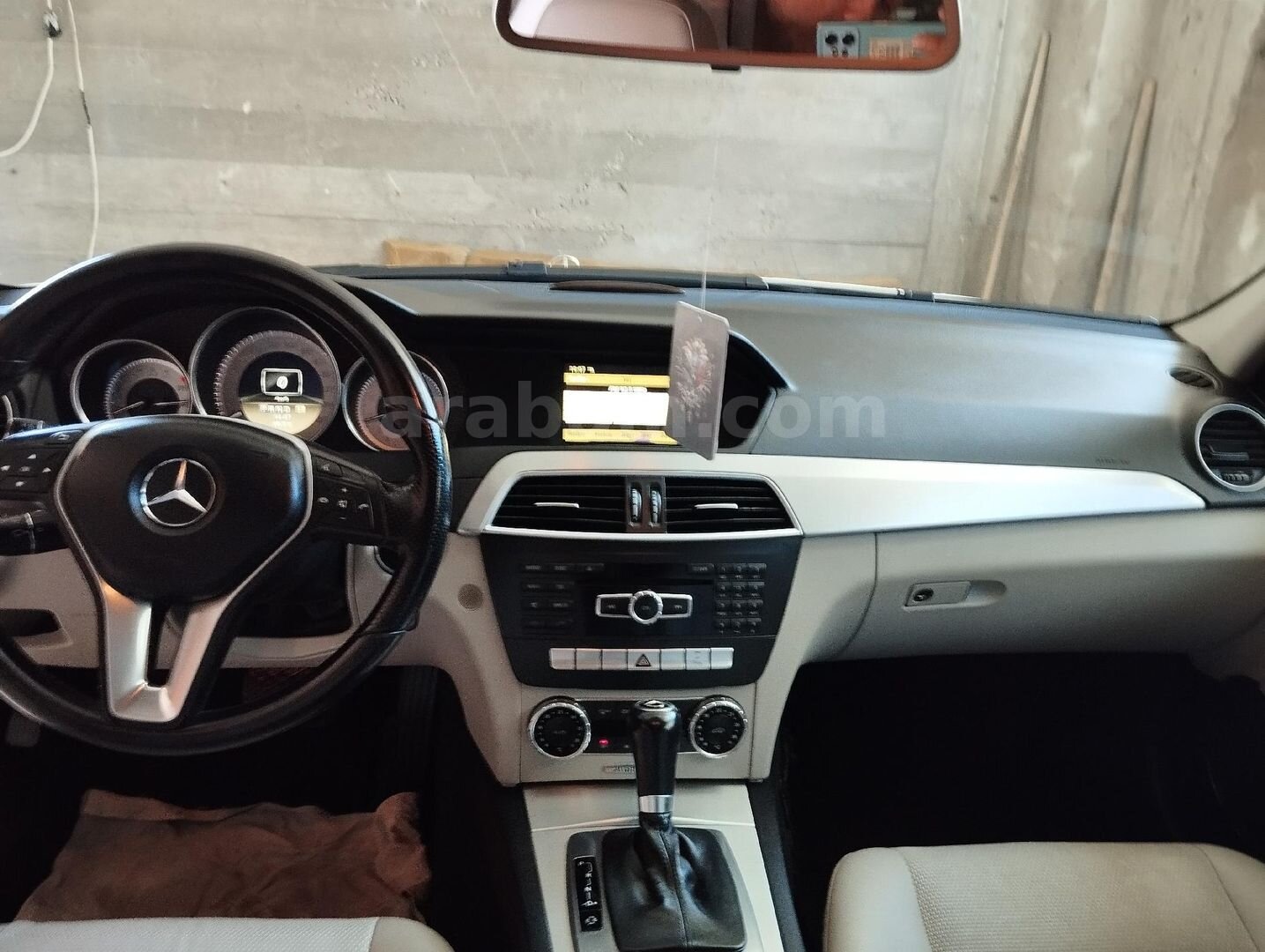 Sahibinden Mercedes - Benz C 180 Kompressor BlueEfficiency Fascination 2011 Model Kocaeli 179.000 km Beyaz 4