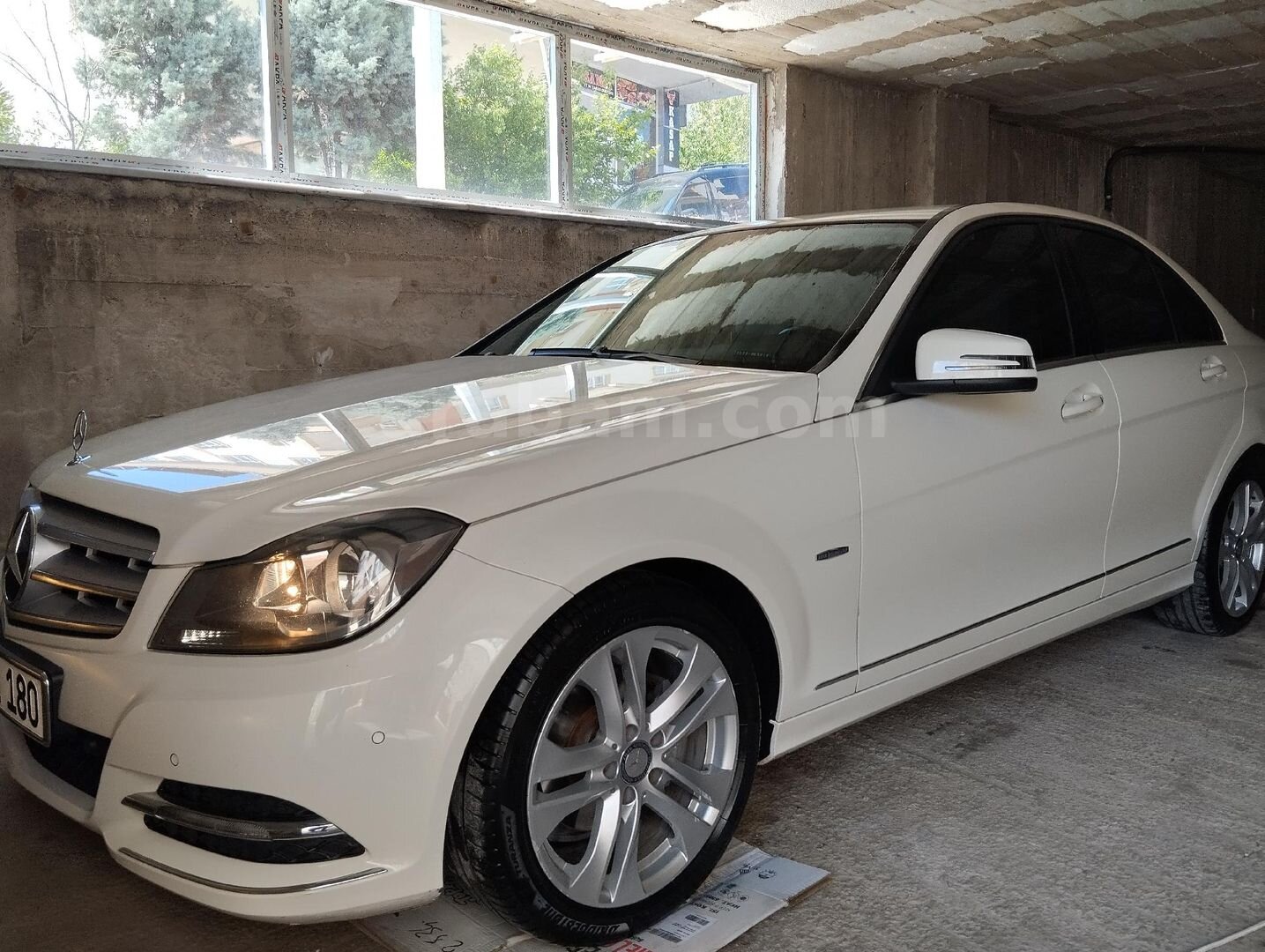 Sahibinden Mercedes - Benz C 180 Kompressor BlueEfficiency Fascination 2011 Model Kocaeli 179.000 km Beyaz 2