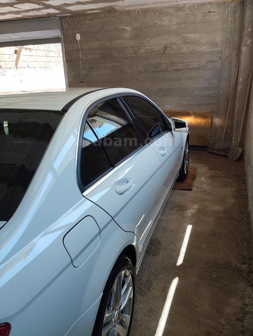 Sahibinden Mercedes - Benz C 180 Kompressor BlueEfficiency Fascination 2011 Model Kocaeli 179.000 km Beyaz 6