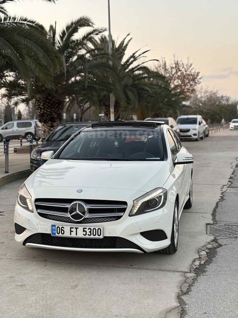 Sahibinden Mercedes - Benz A 180 Urban 2013 Model İstanbul 112.000 km Beyaz 4