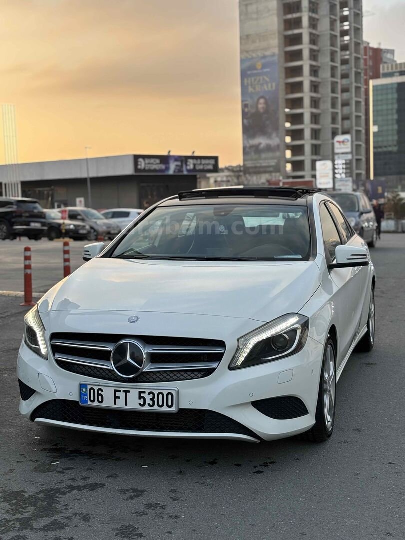 Sahibinden Mercedes - Benz A 180 Urban 2013 Model İstanbul 112.000 km Beyaz 5