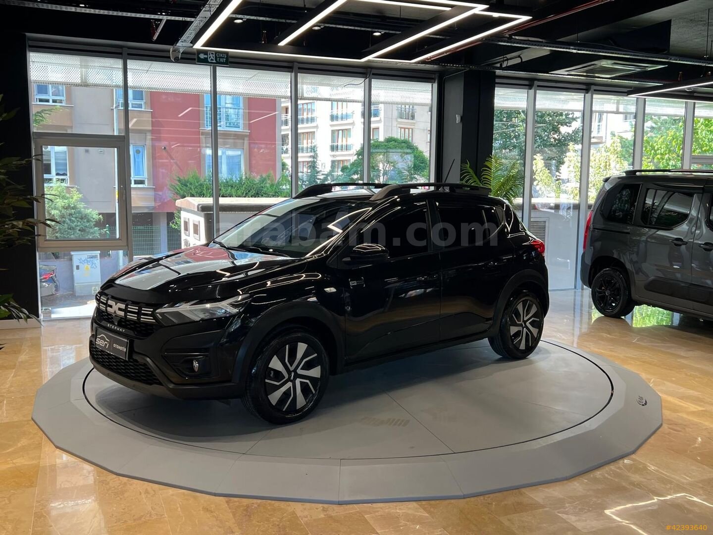 Galeriden Dacia Sandero 1.0 TCe Prestige 2025 Model İstanbul 20.000 km Siyah 2