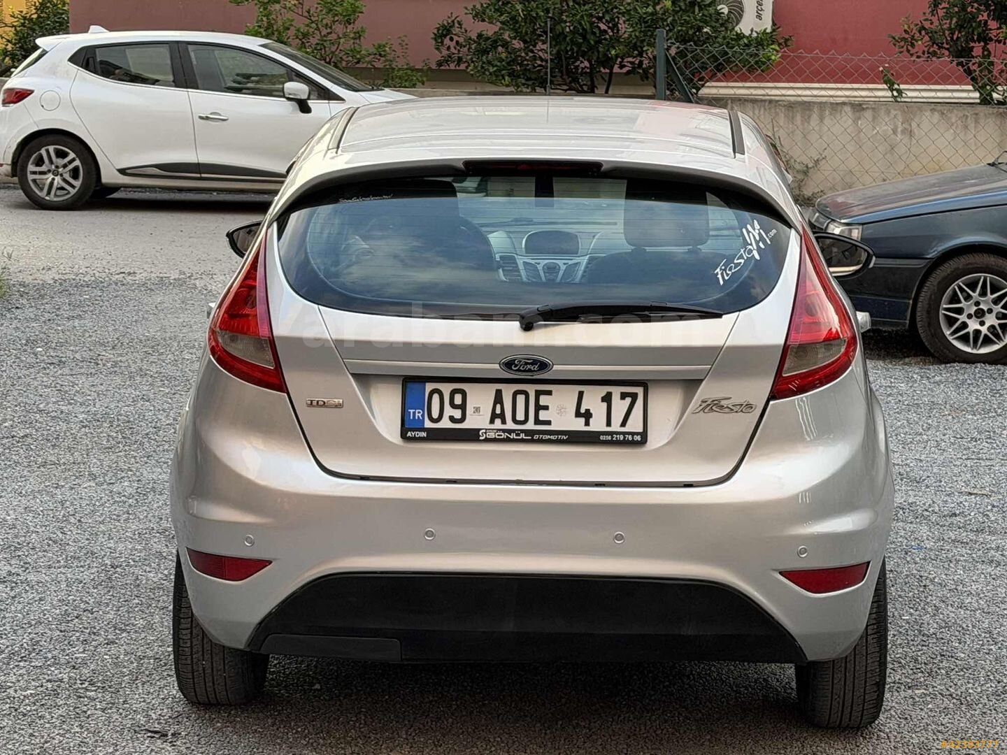 Galeriden Ford Fiesta 1.4 TDCi Trend 2010 Model Hatay 281.000 km Gri 5
