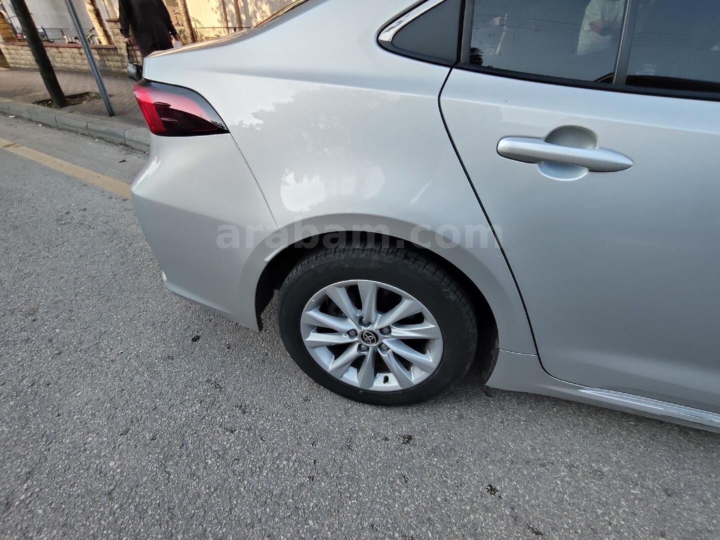 Sahibinden Toyota Corolla 1.5 Dream X-Pack 2025 Model Bolu 33.000 km Gri (Gümüş) 5