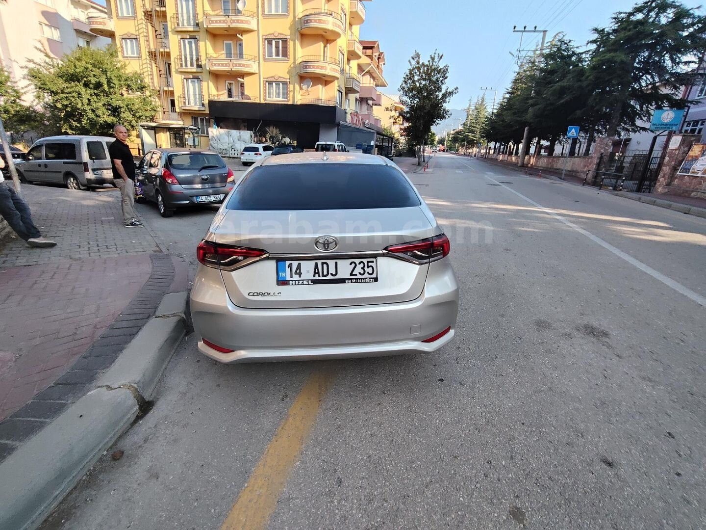 Sahibinden Toyota Corolla 1.5 Dream X-Pack 2025 Model Bolu 33.000 km Gri (Gümüş) 3