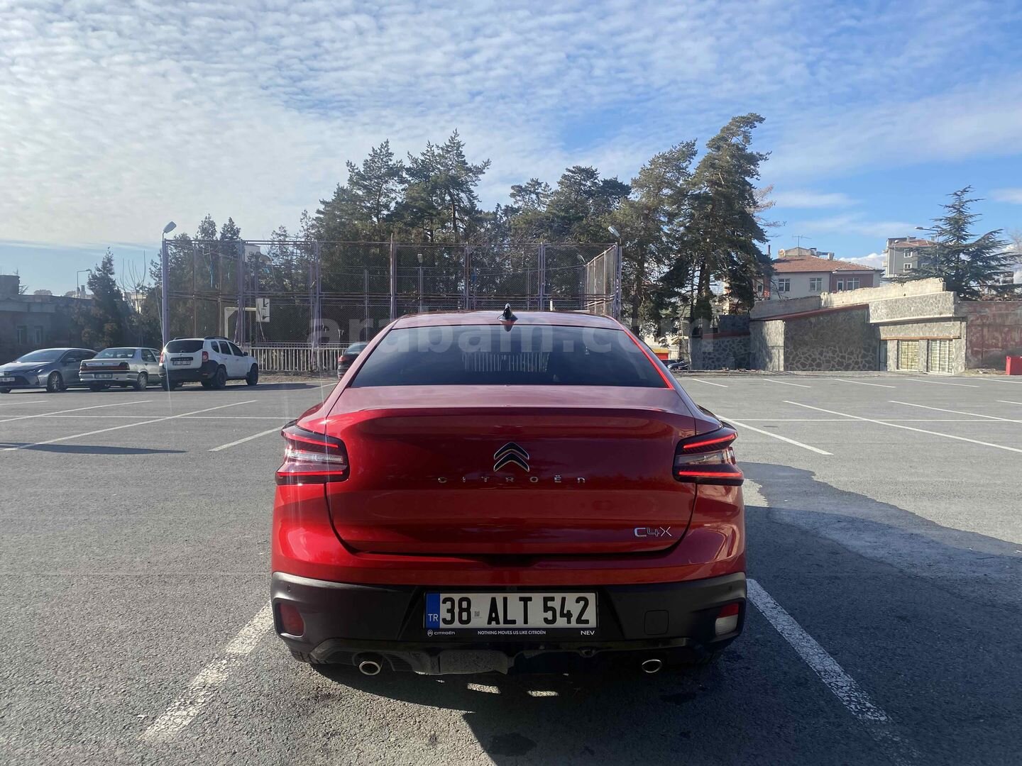 Sahibinden Citroen C4 X 1.2 PureTech Shine 2024 Model Kayseri 35.000 km Kırmızı 4