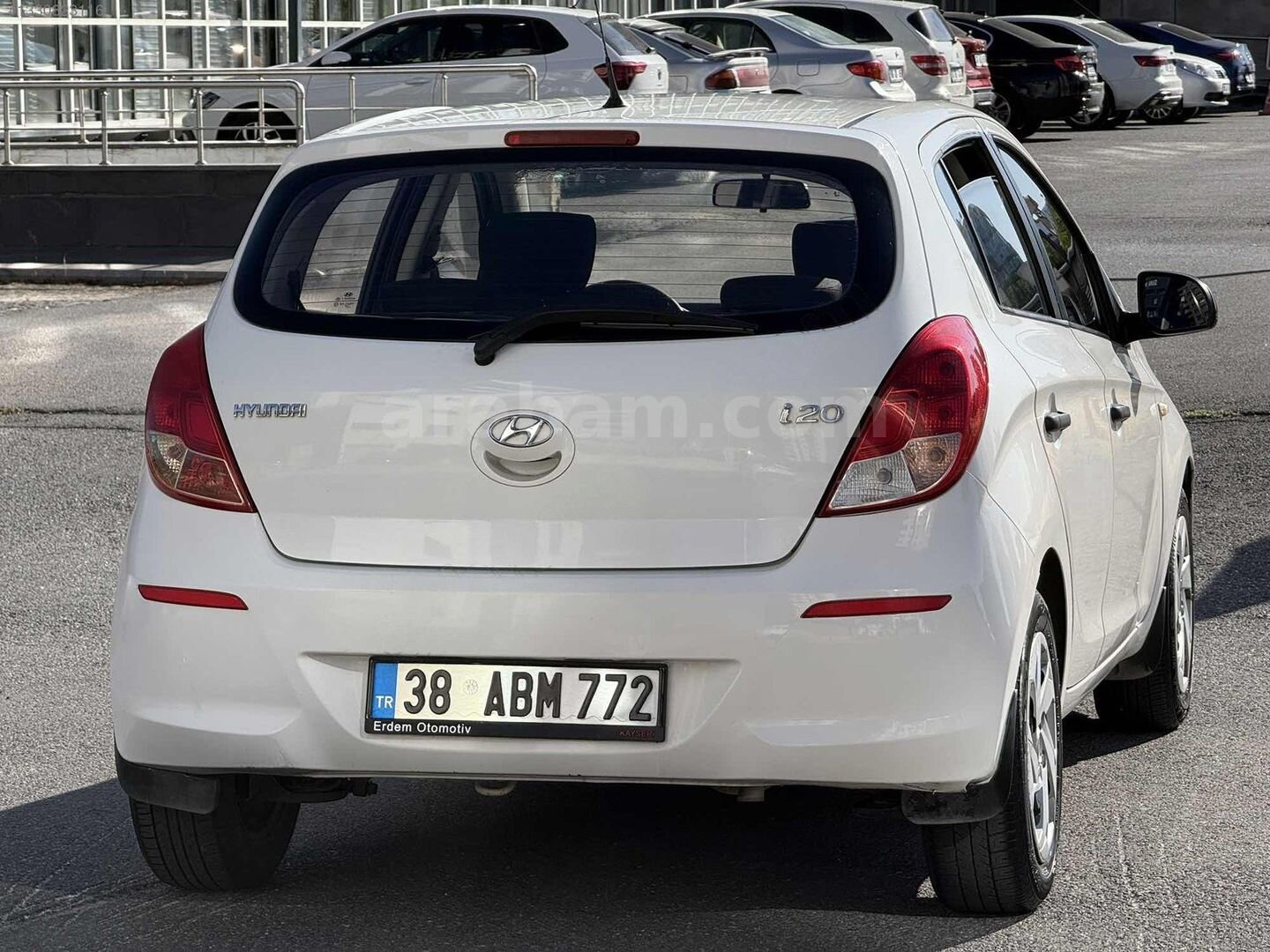 Galeriden Hyundai i20 1.2 D-CVVT Jump 2012 Model Kayseri 199.000 km Beyaz 6