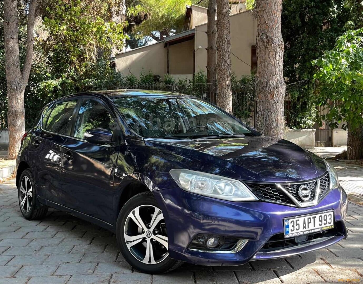 Galeriden Nissan Pulsar 1.2 Tekna 2016 Model İzmir 80.000 km Mavi 3