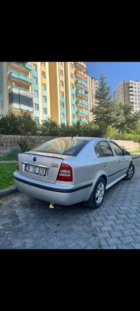 Sahibinden Skoda Octavia 1.6 Ambiente 2004 Model Kayseri 327.000 km Gri 1
