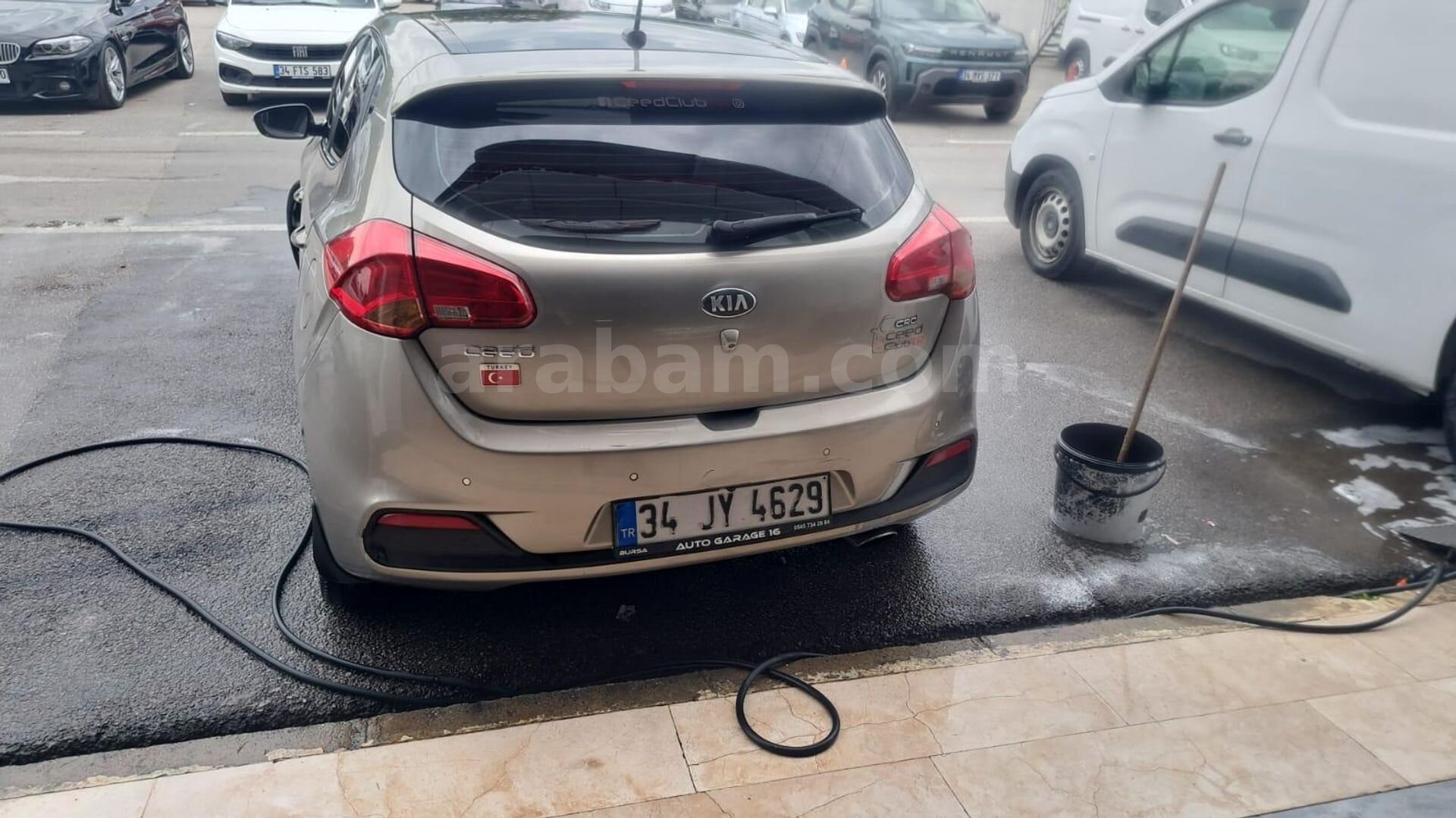 Sahibinden Kia Ceed 1.6 CRDi Premium 2013 Model Bursa 199.000 km Gri 3