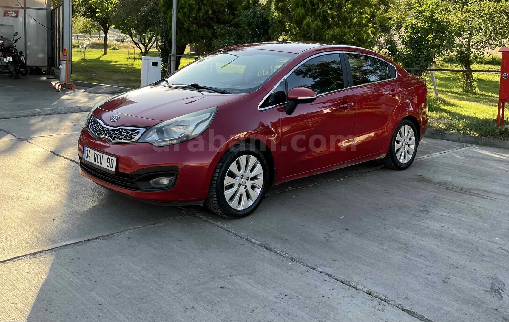 Sahibinden Kia Rio 1.4 CVVT Fancy 2012 Model Erzurum 168.500 km Kırmızı 7