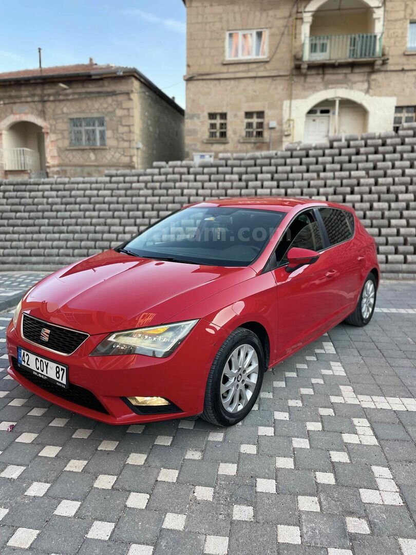Sahibinden Seat Leon 1.2 TSI Style 2014 Model Sivas 120.000 km Kırmızı 3