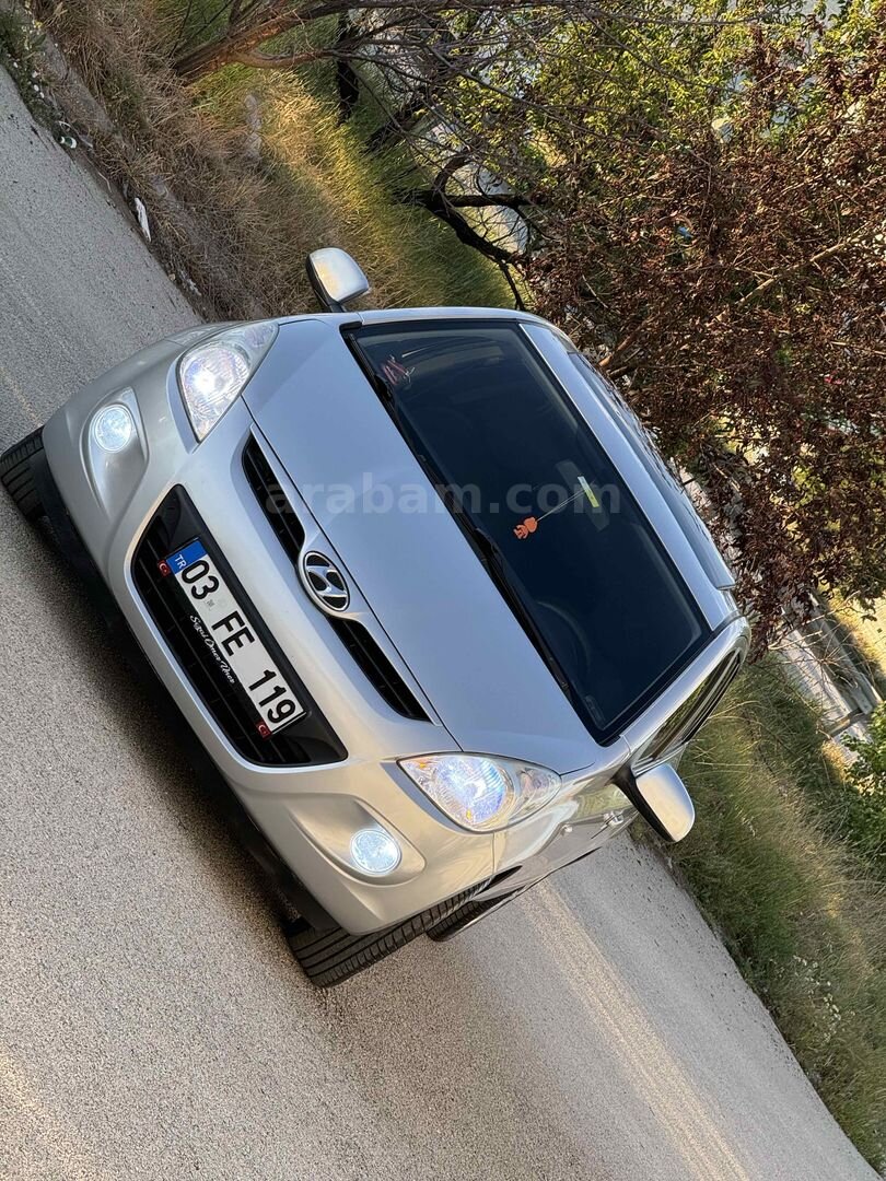 Sahibinden Hyundai i20 1.4 CVVT Select 2010 Model Afyonkarahisar 200.000 km Gri (metalik) 3