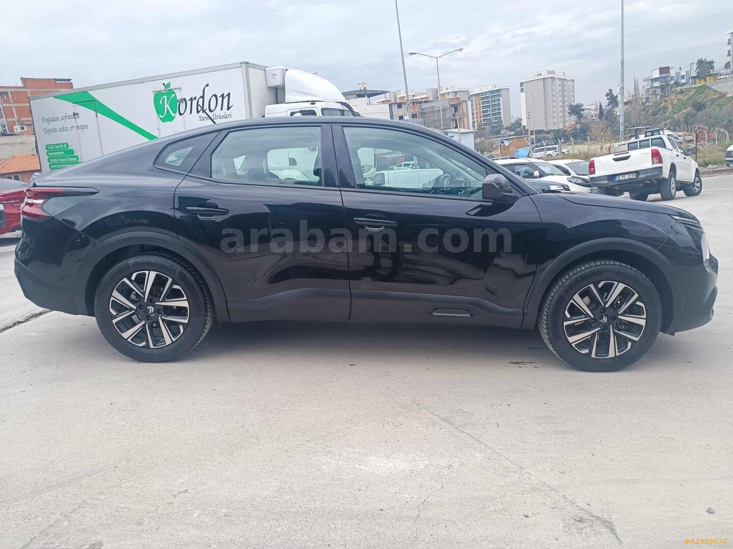 Galeriden Citroen C4 X 1.2 PureTech Feel Bold 2023 Model İzmir 182.000 km Siyah 5