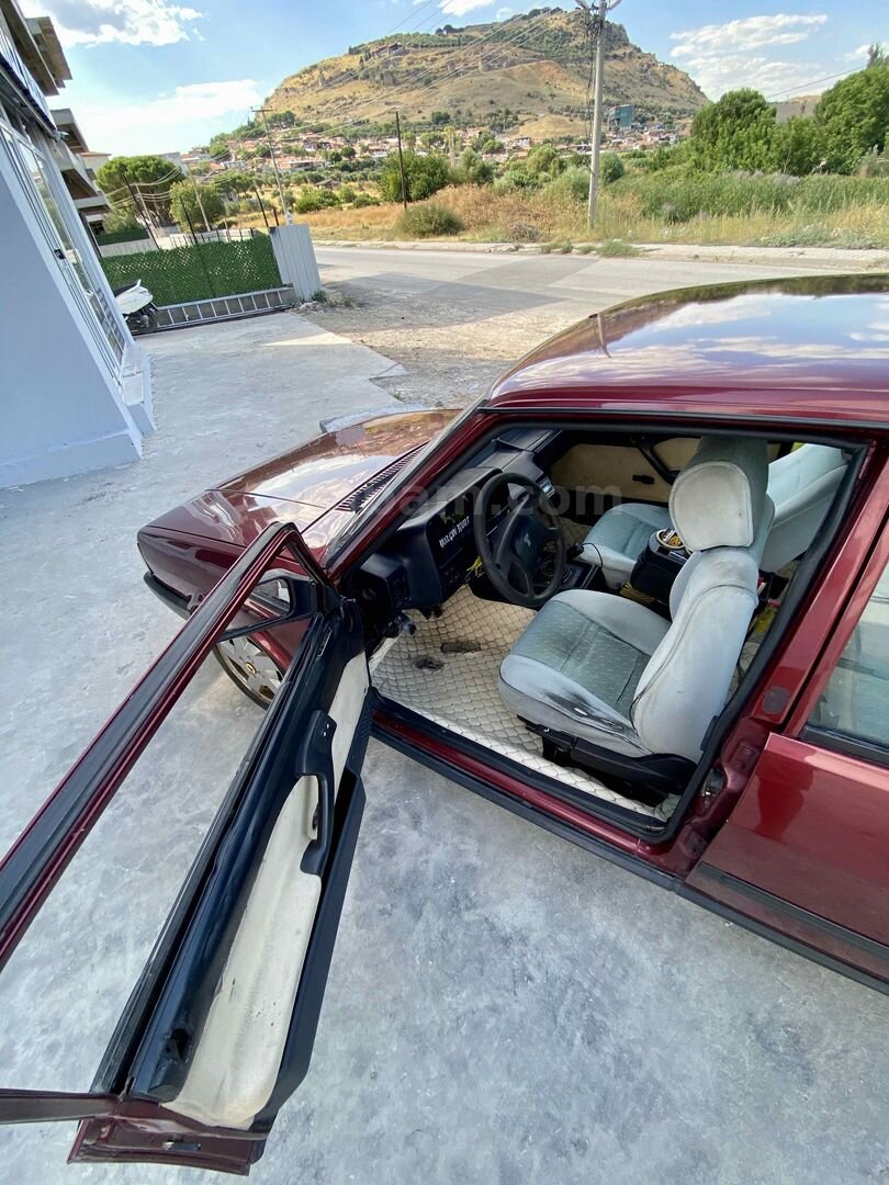 Sahibinden Tofaş Doğan SLX 1993 Model İzmir 1.111.111 km Bordo 4