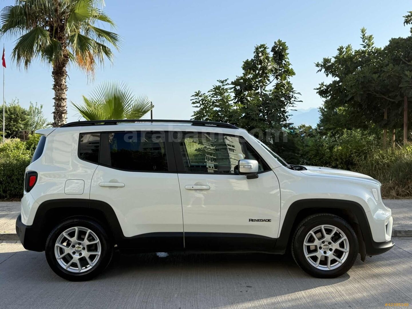 Galeriden Jeep Renegade 1.3 T Limited 2022 Model Antalya 93.250 km Beyaz 2