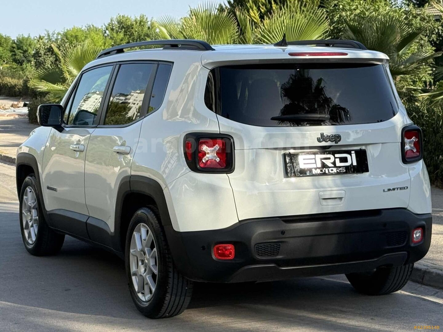 Galeriden Jeep Renegade 1.3 T Limited 2022 Model Antalya 93.250 km Beyaz 6