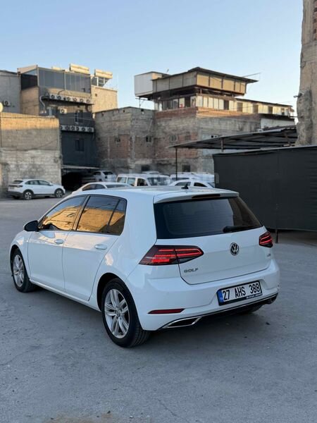 Sahibinden Volkswagen Golf 1.6 TDi BlueMotion Comfortline 2017 Model Şanlıurfa 220.000 km Beyaz